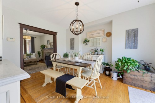 394 Charlton Avenue W, Hamilton, ON 