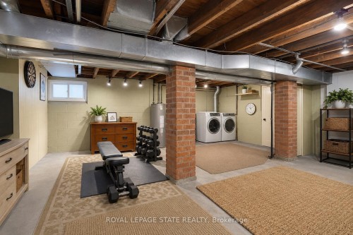 394 Charlton Avenue W, Hamilton, ON 