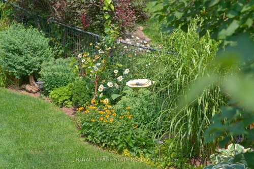 394 Charlton Avenue W, Hamilton, ON 