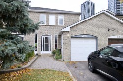 5125 Salishan Circle Mississauga, ON L5R 3E8