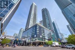 1504 - 55 BREMNER BOULEVARD Toronto, ON M5J 0A6
