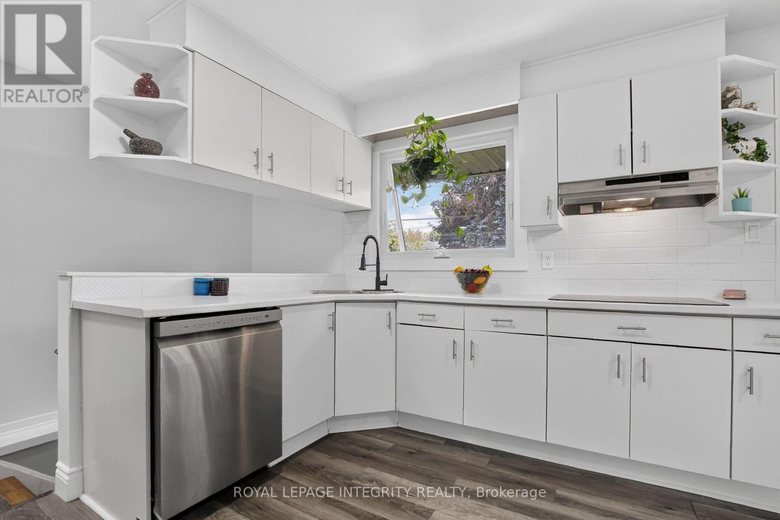 1213 Mcwatters Road, Ottawa, ON