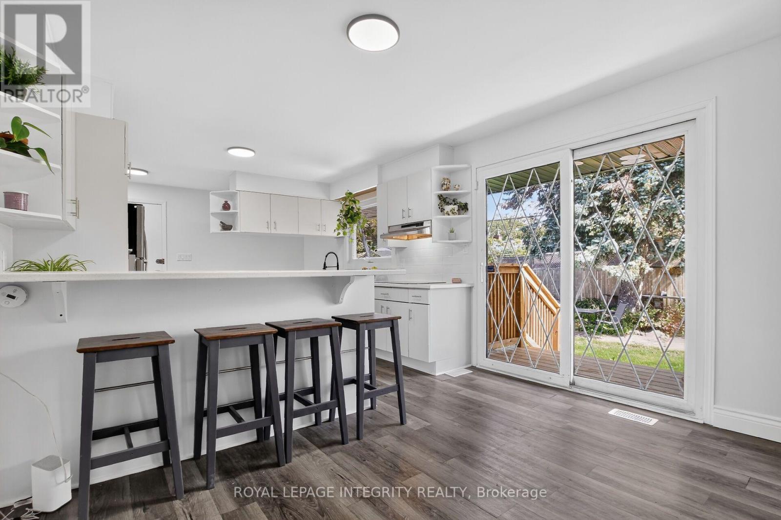 1213 Mcwatters Road, Ottawa, ON