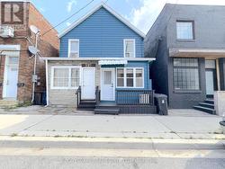 195 ISLINGTON AVENUE Toronto, ON M8V 3B8