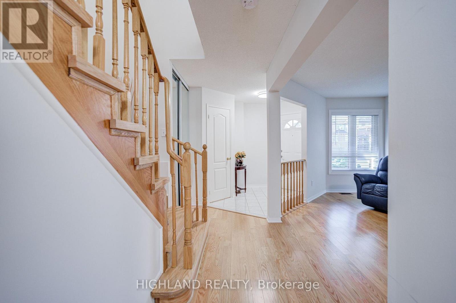 849 Scollard Court, Mississauga, ON