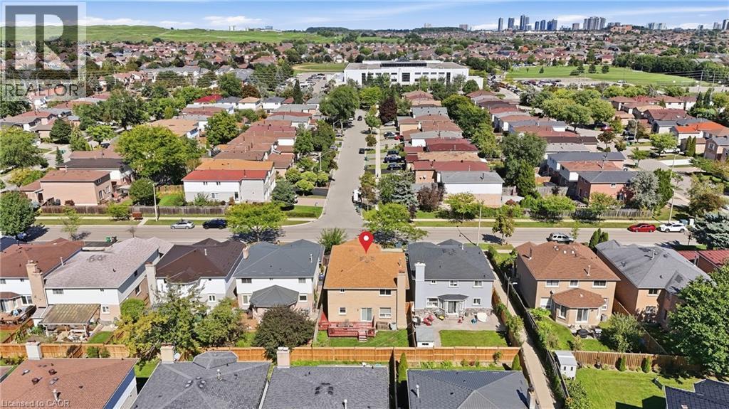 5592 Millbrook Lane, Mississauga, ON