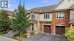 12 GEORGE Manor Niagara-On-The-Lake, ON L0S 1J0