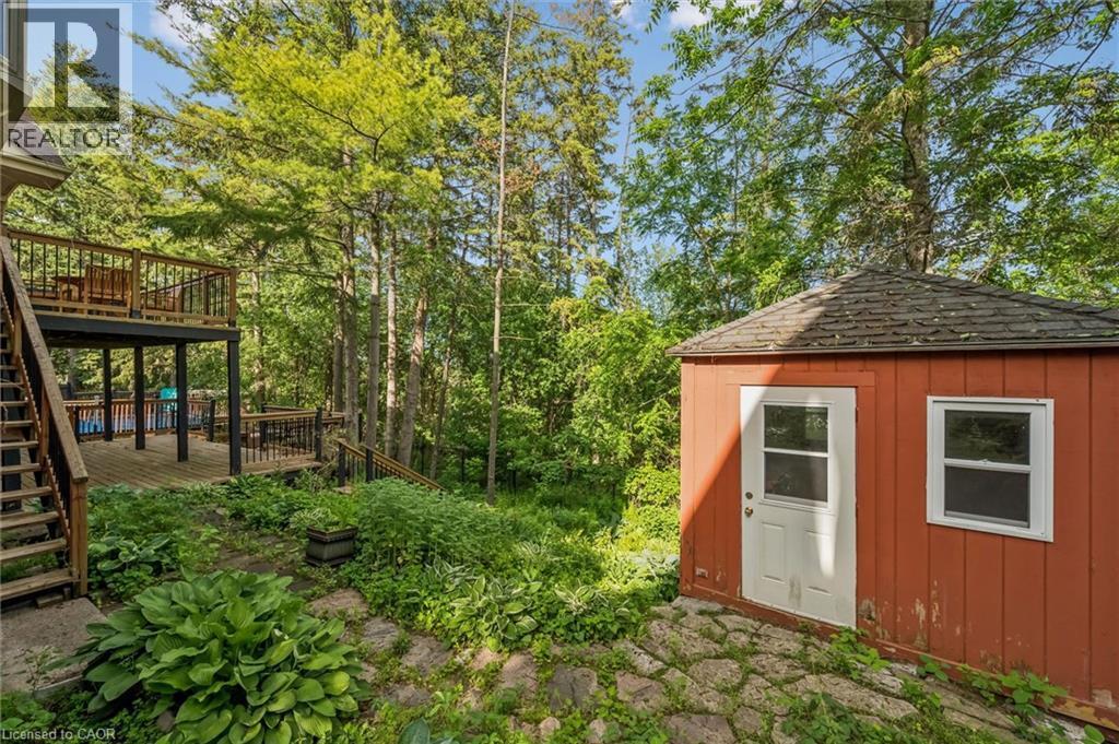 21 Tinatawa Court, Kitchener, ON