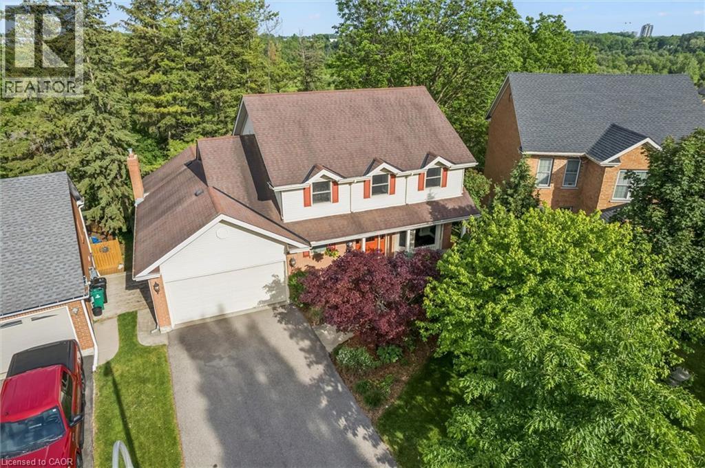 21 Tinatawa Court, Kitchener, ON