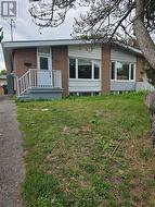 UPPER PORTION - 53 BILLINGTON CRESCENT Toronto, ON M3A 2G7