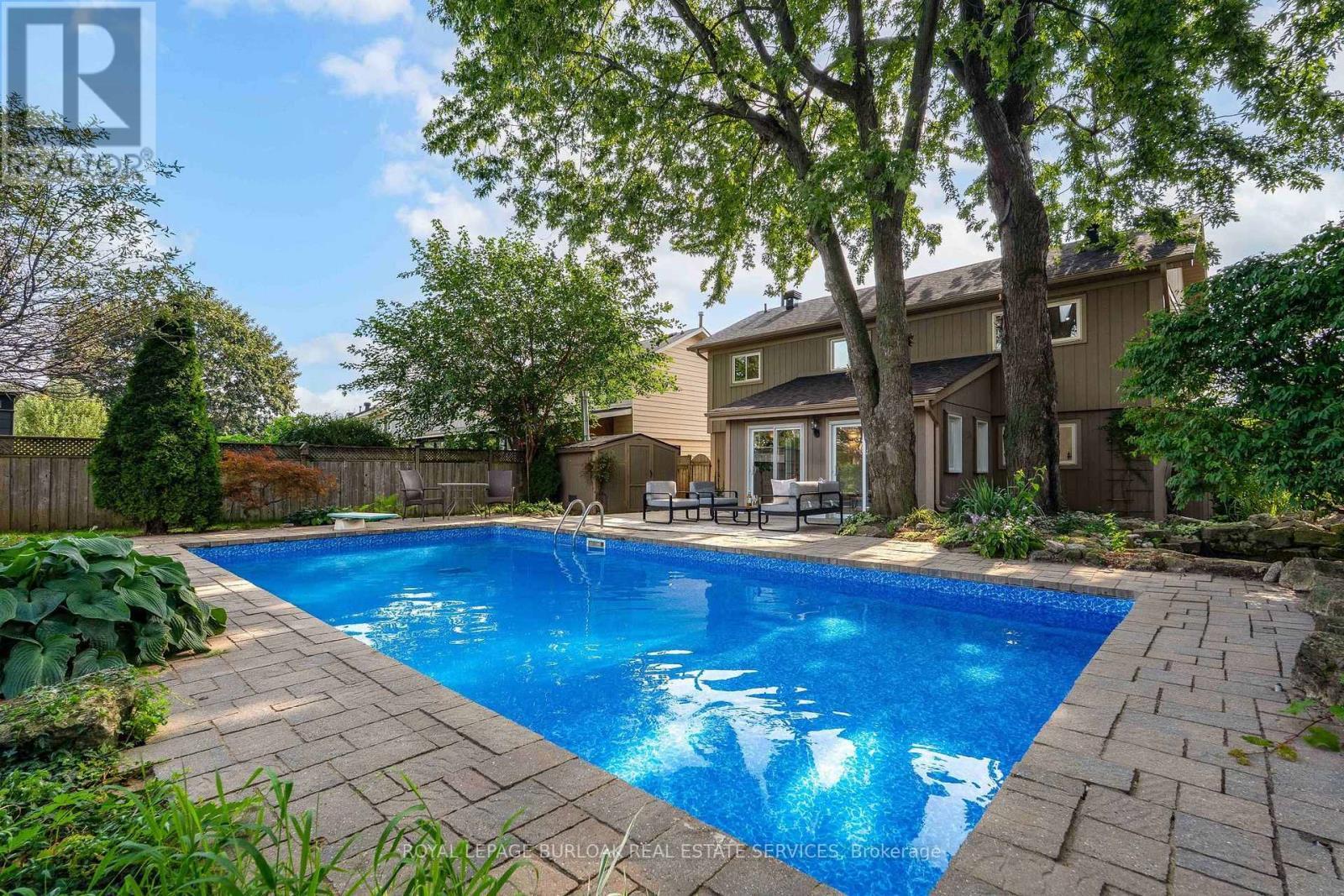 2161 Devlin Drive, Burlington, ON