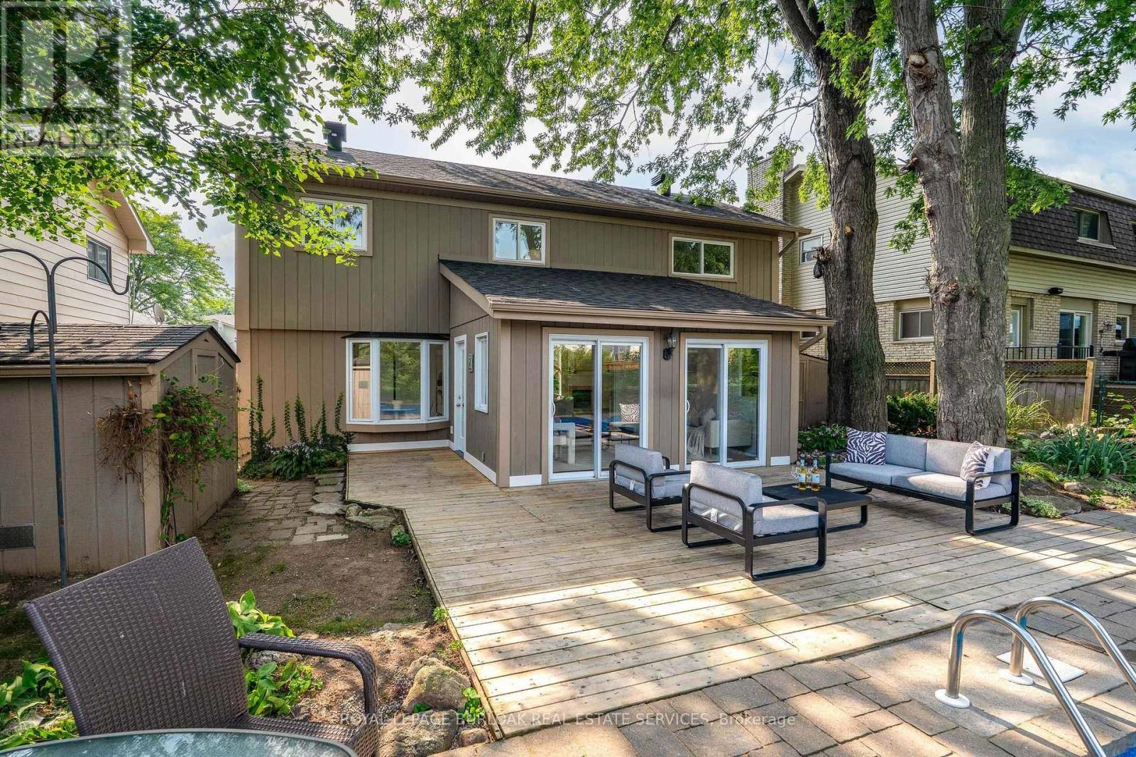 2161 Devlin Drive, Burlington, ON