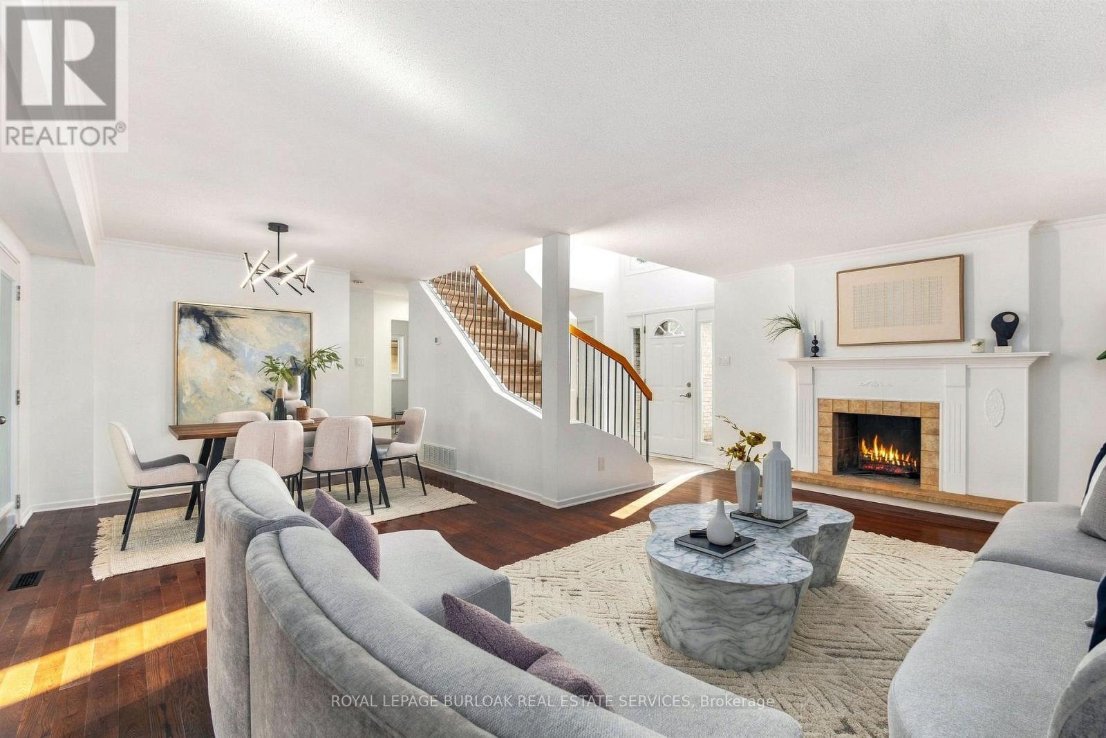 2161 Devlin Drive, Burlington, ON