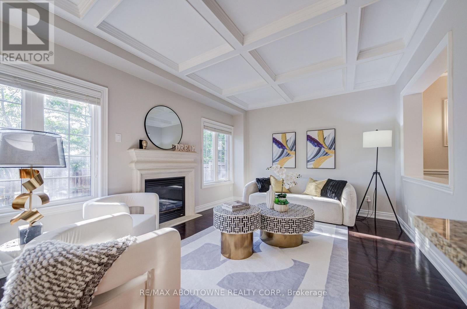 4228 Fuller Crescent, Burlington, ON