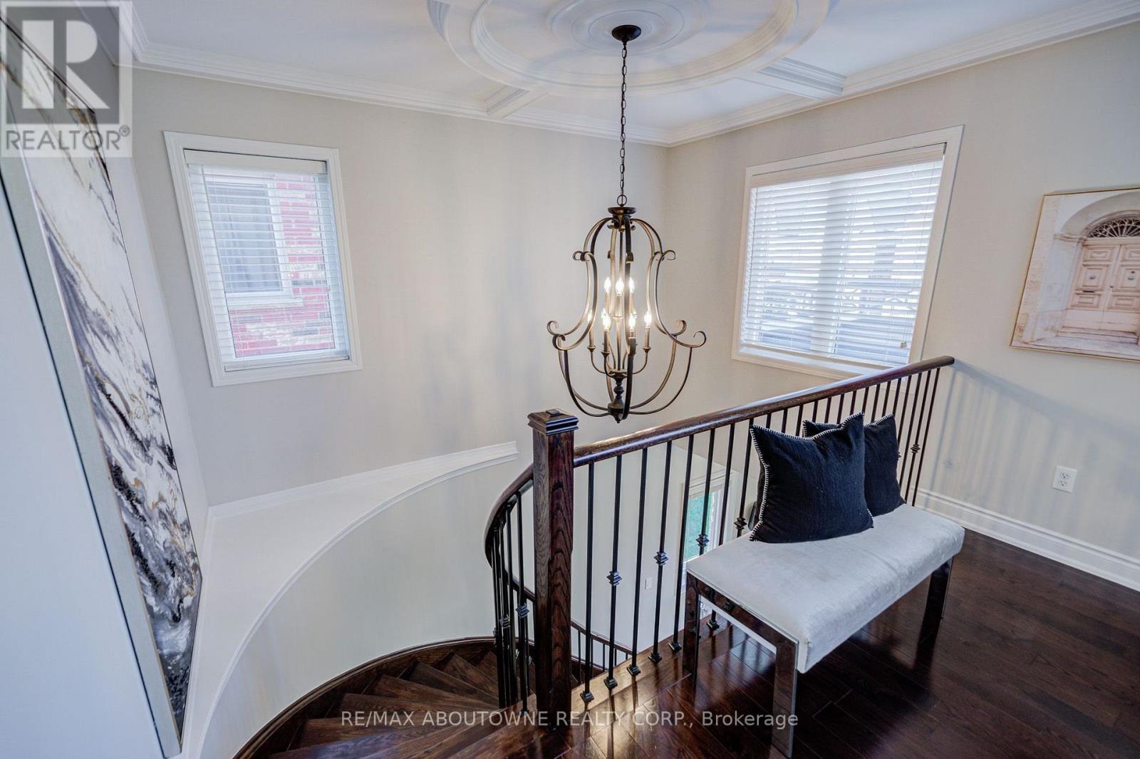 4228 Fuller Crescent, Burlington, ON
