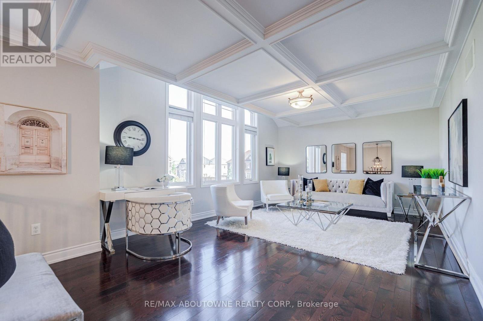 4228 Fuller Crescent, Burlington, ON
