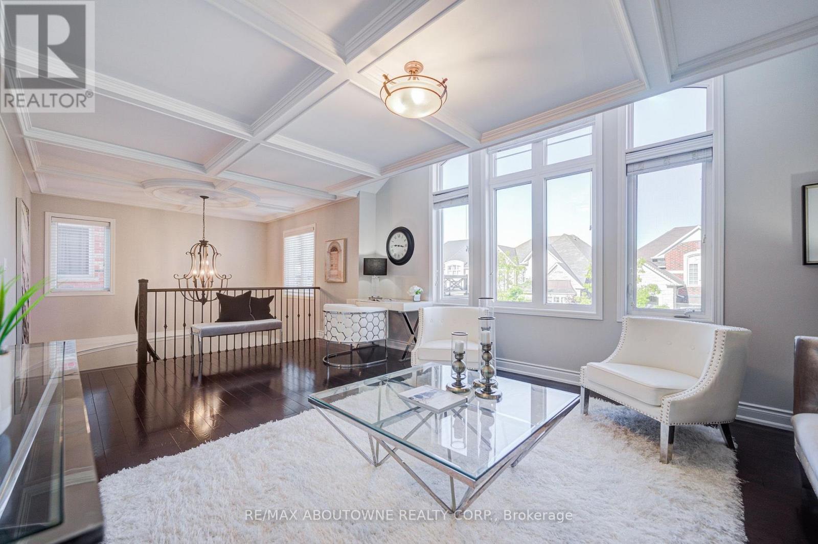 4228 Fuller Crescent, Burlington, ON