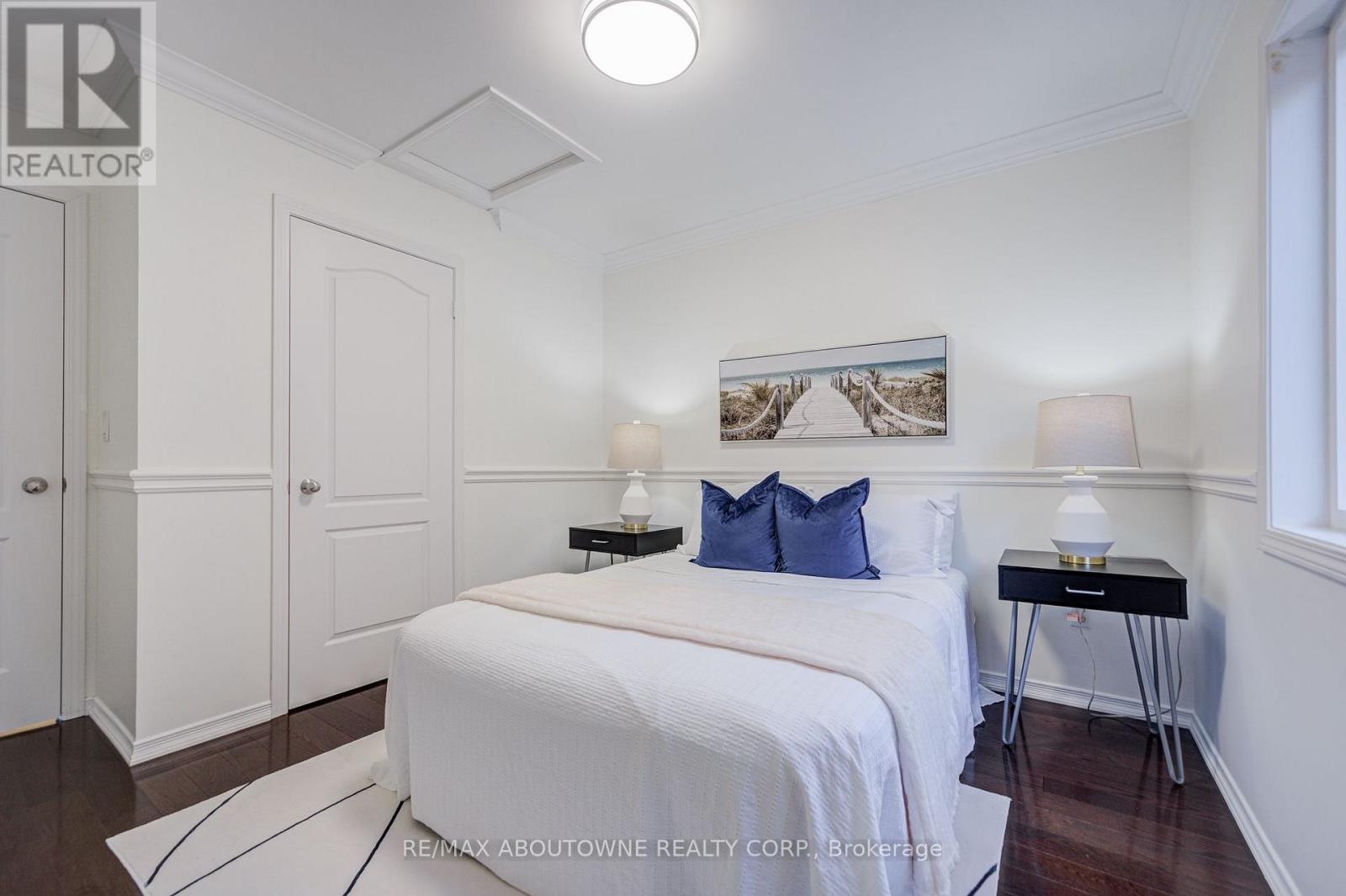 4228 Fuller Crescent, Burlington, ON