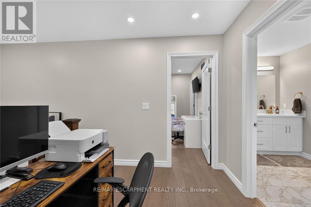 109 Ray Street, Hamilton, ON