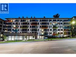 105 2015 ST. JOHNS STREET  Port Moody, BC V3H 0N5