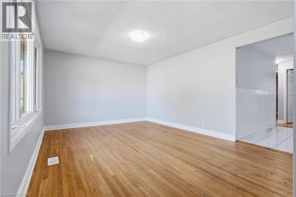 27 Appalachian Crescent, Kitchener, ON