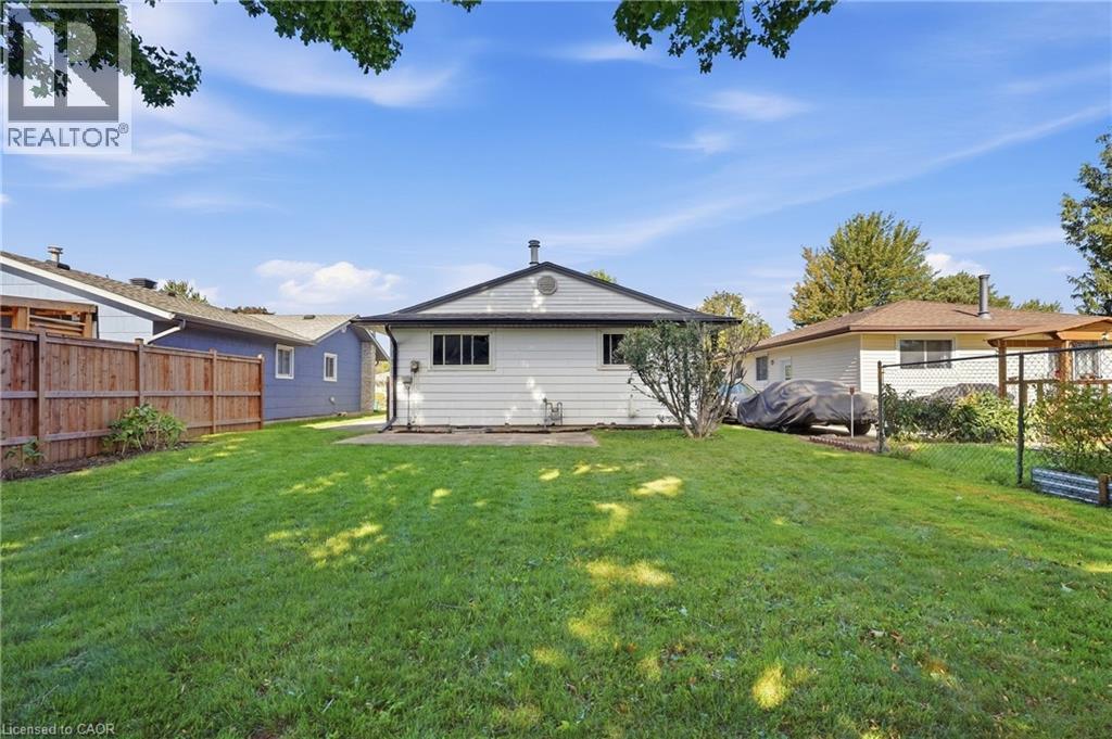 27 Appalachian Crescent, Kitchener, ON