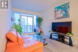512 - 349 RATHBURN ROAD W Mississauga, ON L5B 0G9