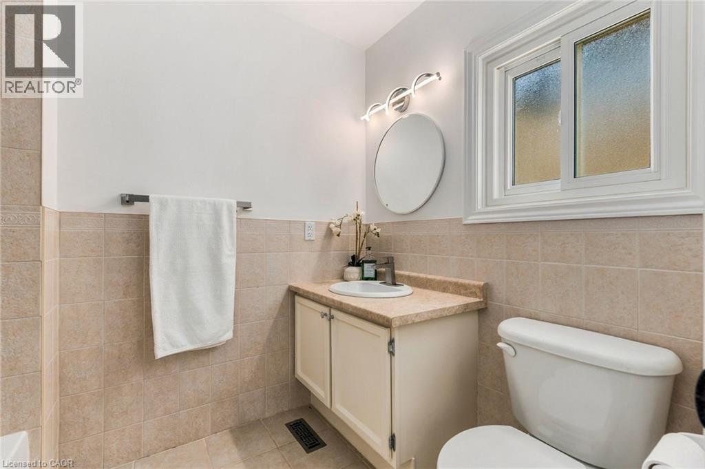 2161 Devlin Drive, Burlington, ON