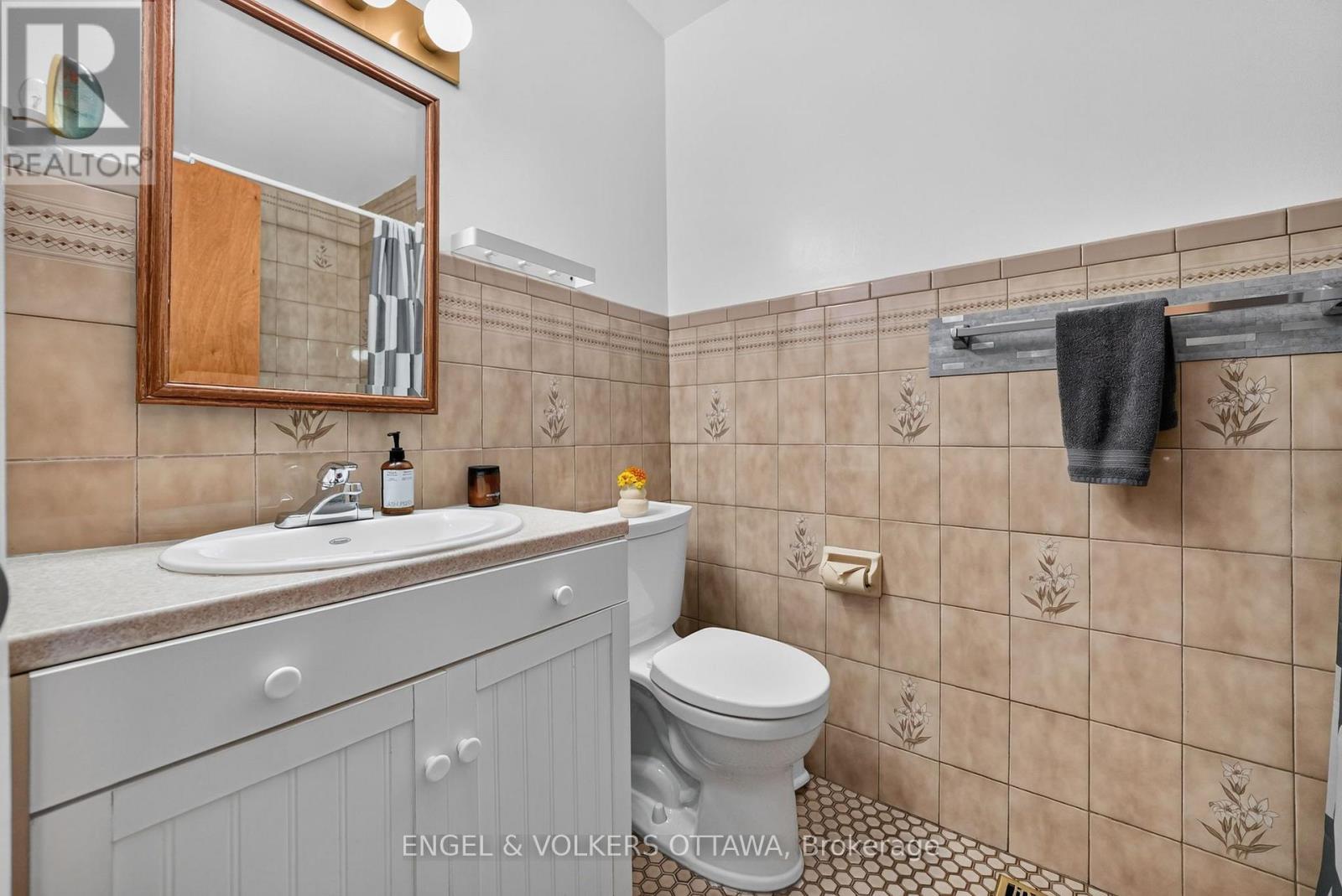 793 Trojan Avenue, Ottawa, ON