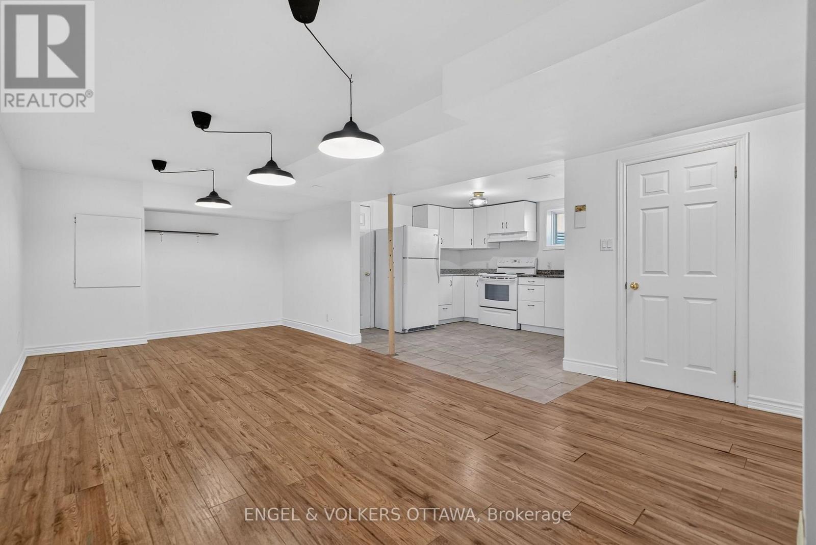 793 Trojan Avenue, Ottawa, ON