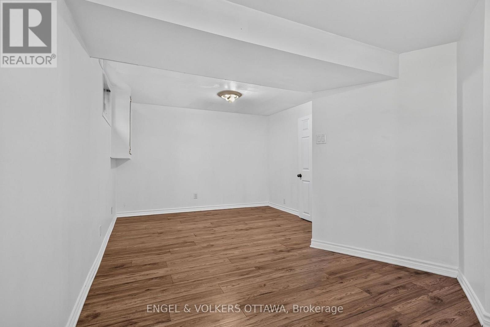 793 Trojan Avenue, Ottawa, ON