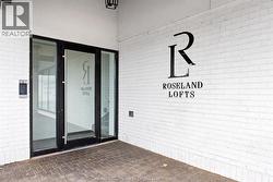 3850 DOUGALL Unit# 209 Windsor, ON N9G 1X2