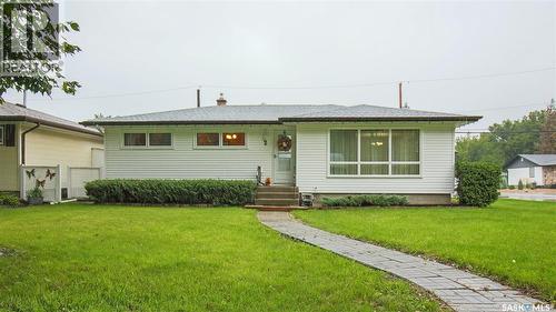 2 Malone Crescent, Regina, SK 