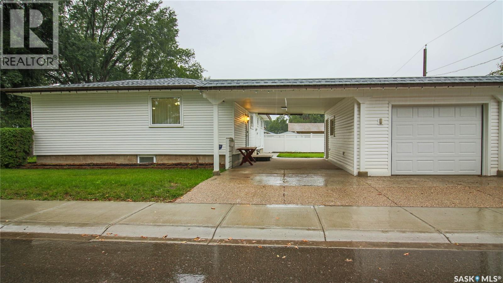 2 Malone Crescent, Regina, SK