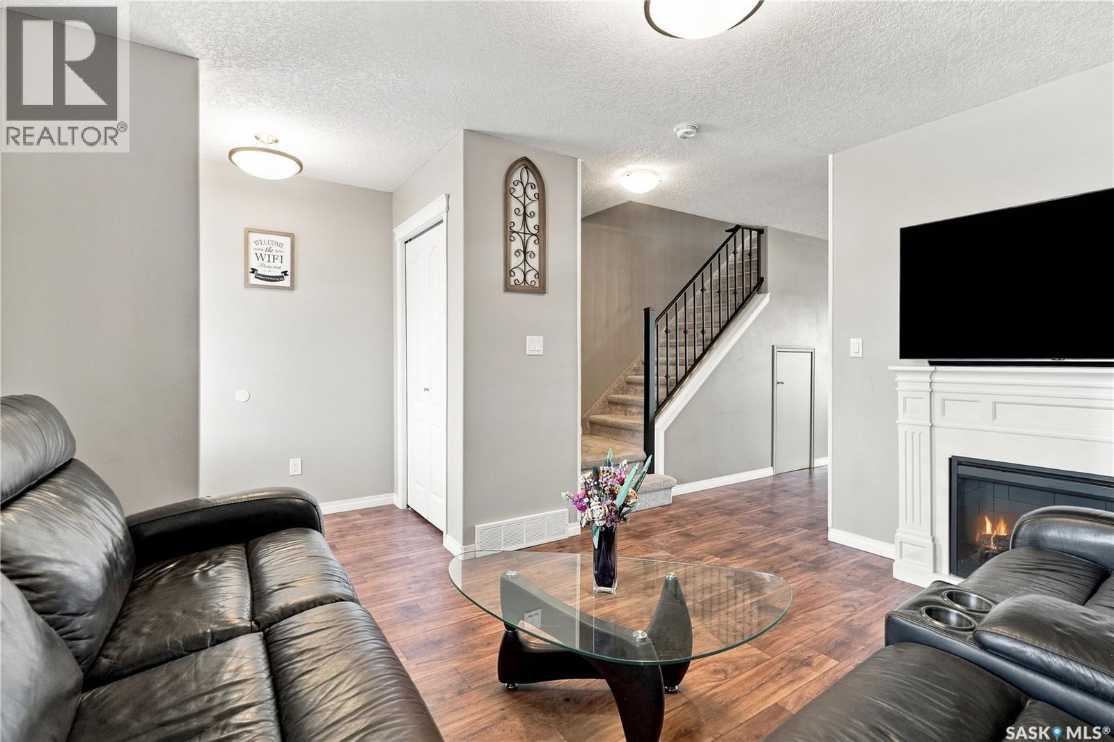 812 3802 Dewdney Avenue E, Regina, SK