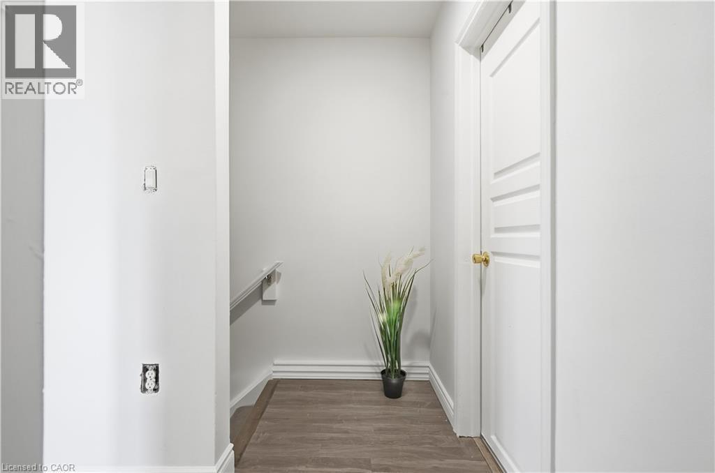 799 Drury Lane, Burlington, ON