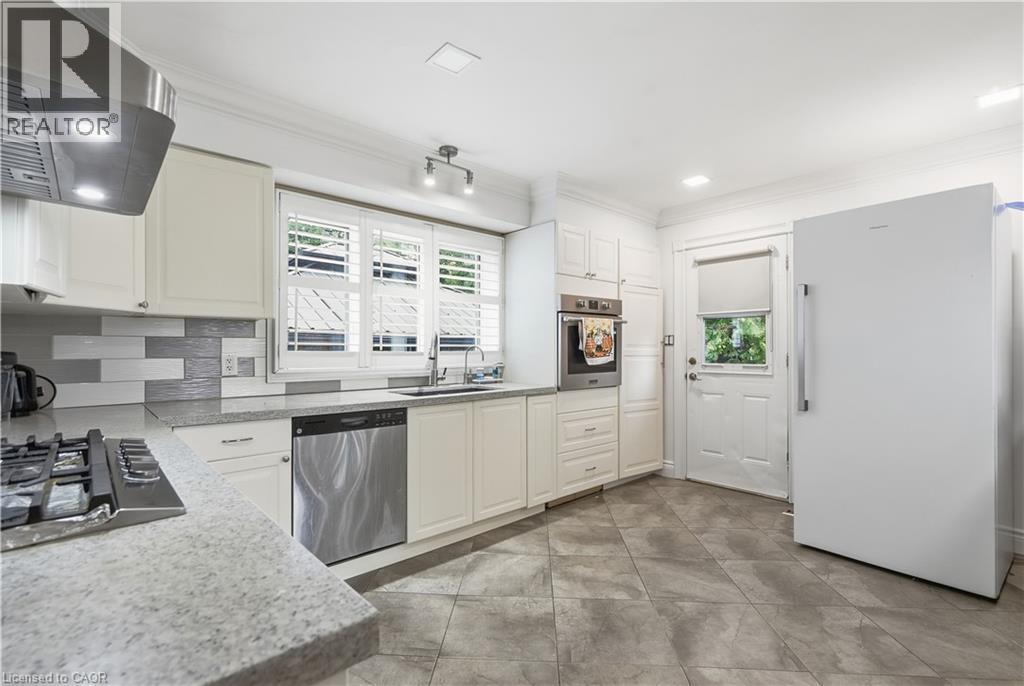 799 Drury Lane, Burlington, ON