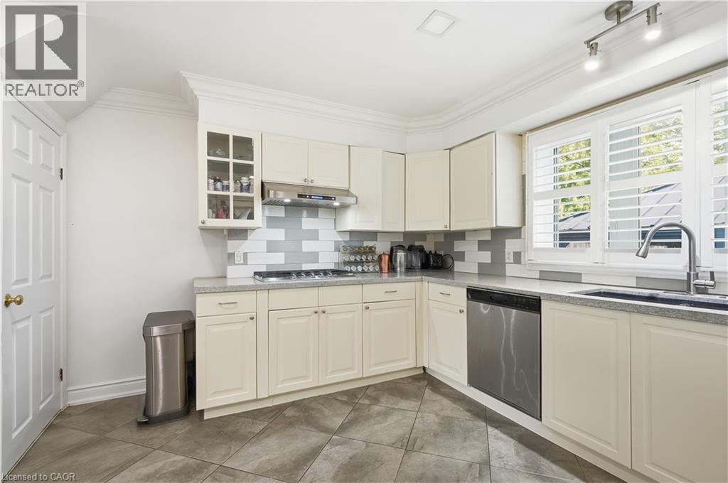 799 Drury Lane, Burlington, ON