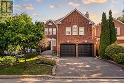 37 JESSICA GARDENS Vaughan, ON L4J 3G1