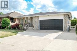 1237 KENWICK WAY Lasalle, ON N9H 2G6