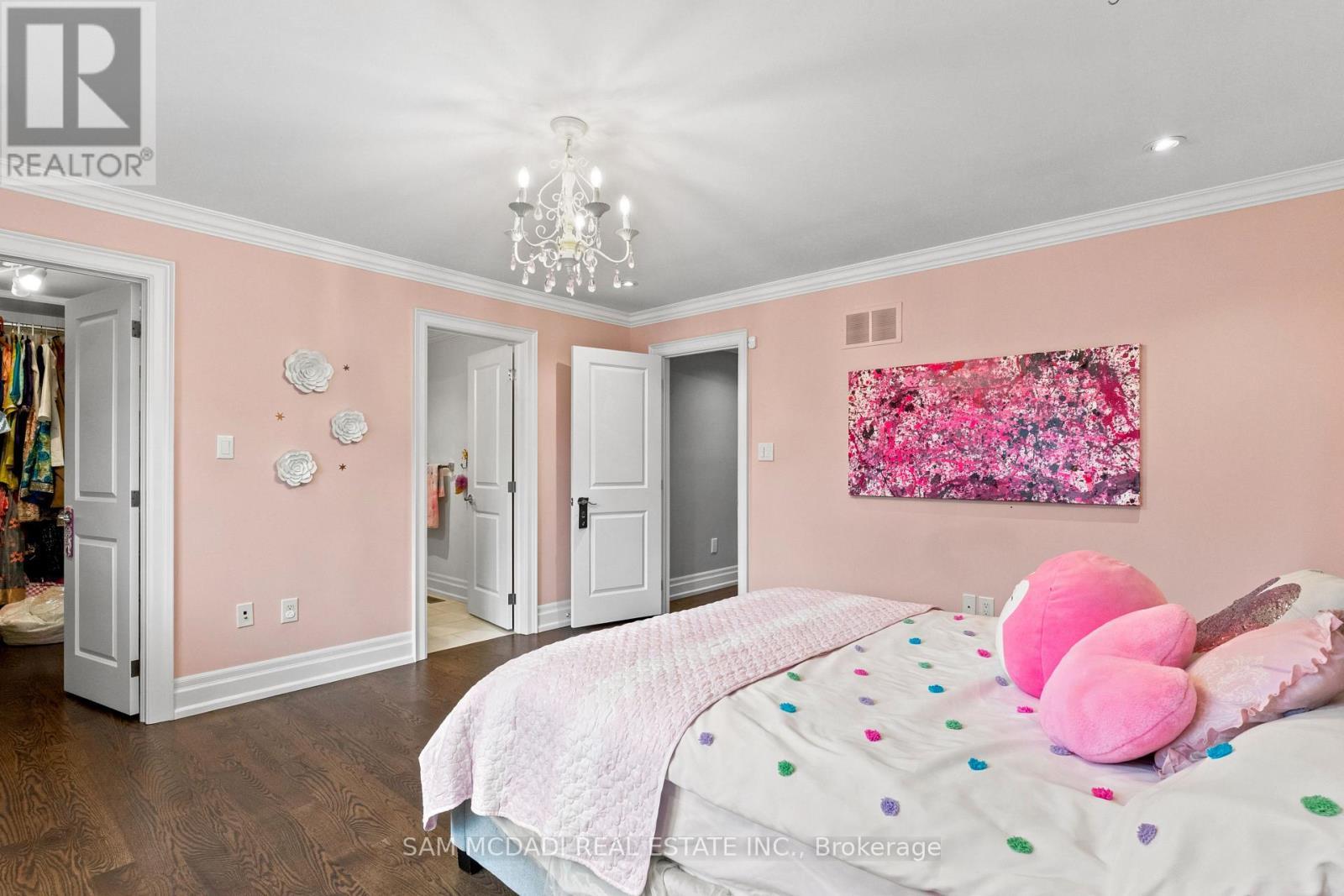 955 Caldwell Avenue, Mississauga, ON