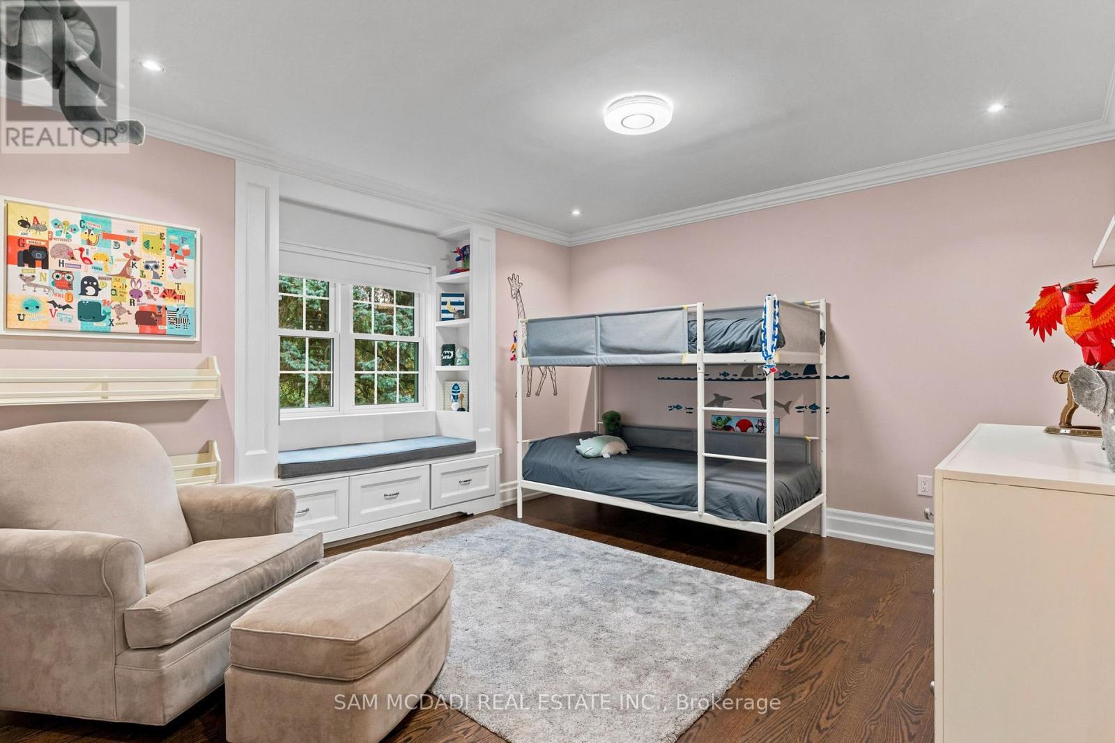 955 Caldwell Avenue, Mississauga, ON