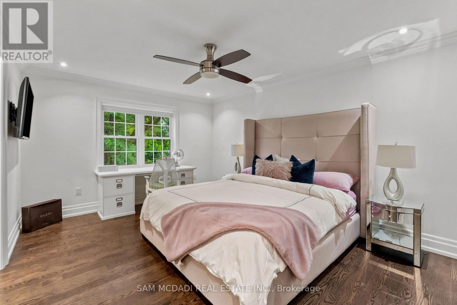 955 Caldwell Avenue, Mississauga, ON