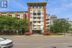 107 - 80 PORT STREET E Mississauga, ON L5G 4V6