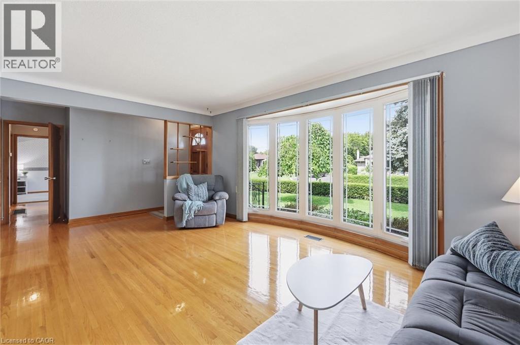 1470 Mountain Grove Avenue, Burlington, ON