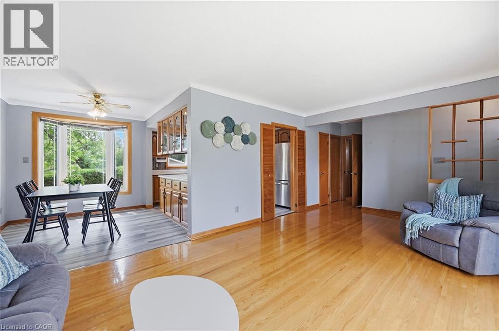 1470 Mountain Grove Avenue, Burlington, ON