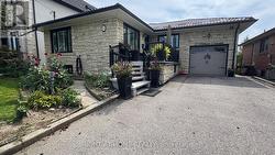 LOWER LEVEL - 31 WHITBURN CRESCENT Toronto, ON M3M 2S3