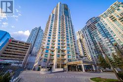 311 - 21 HILLCREST AVENUE Toronto, ON M2N 7K2