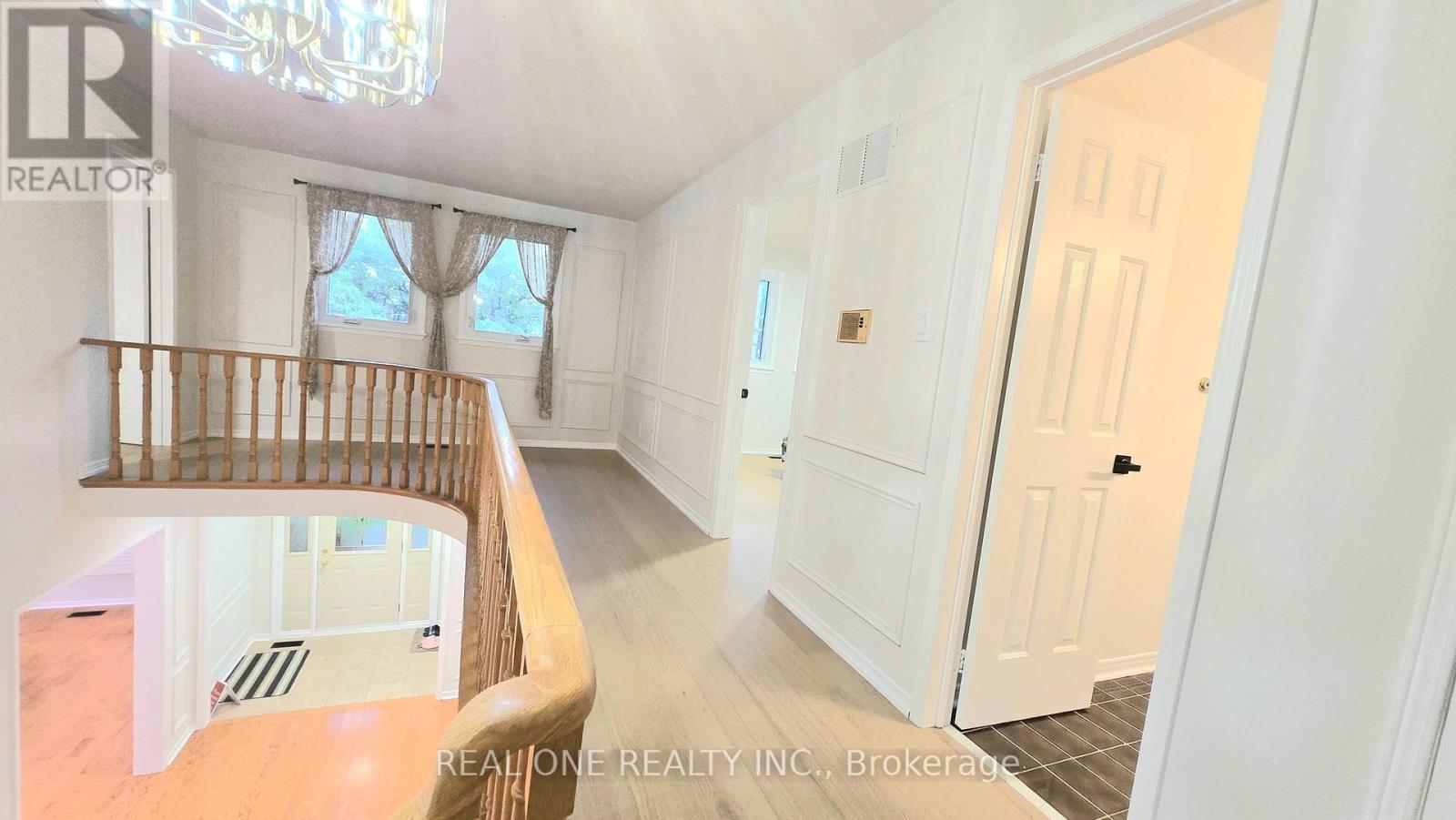 2027 Roy Ivor Crescent, Mississauga, ON