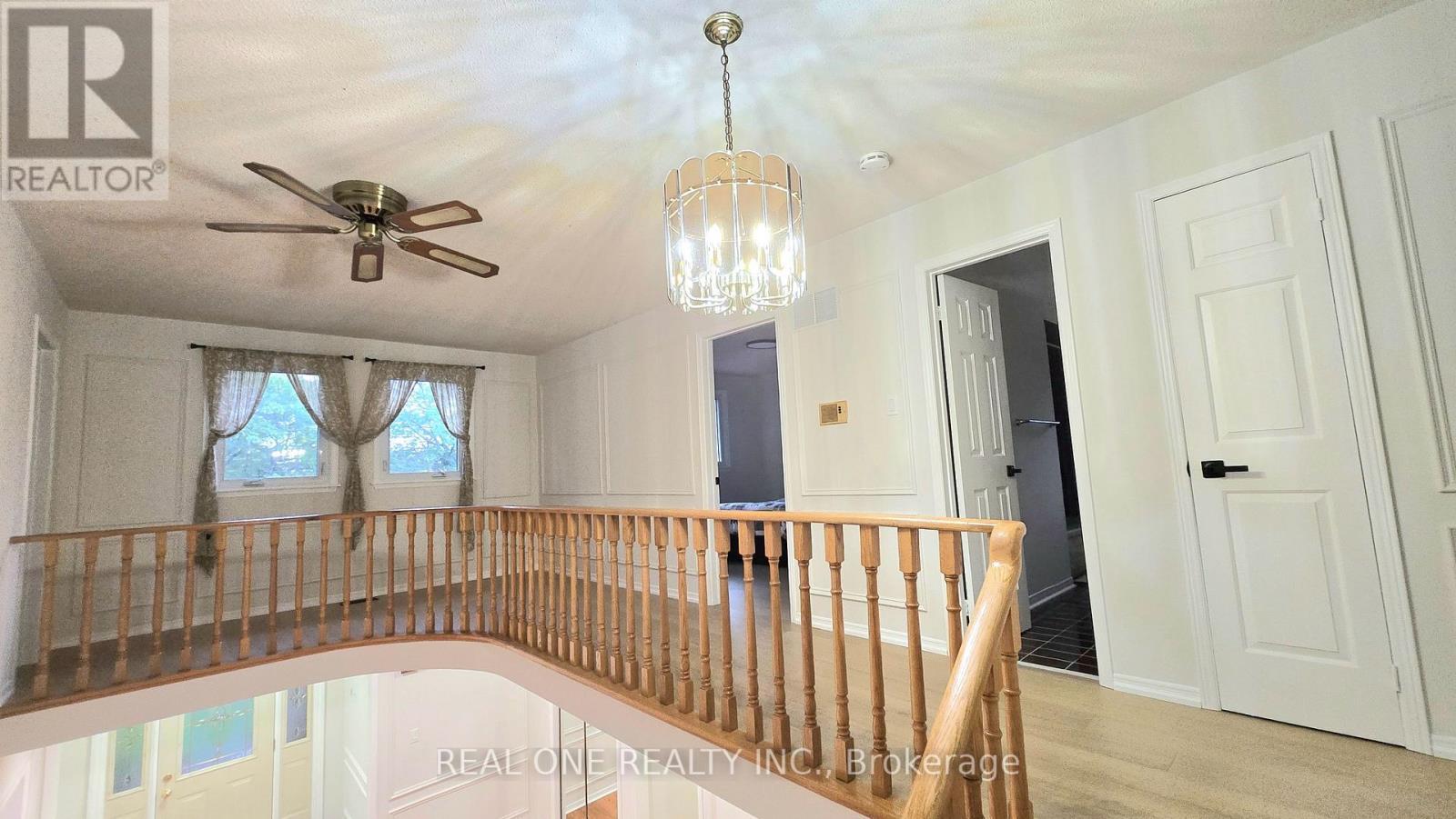 2027 Roy Ivor Crescent, Mississauga, ON